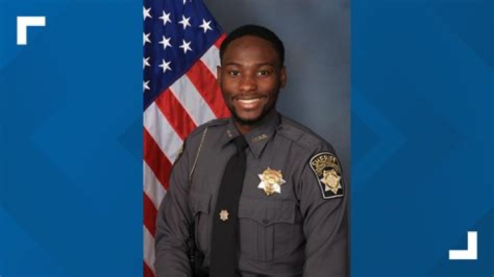 Mario Selman Net Worth, Age, Girlfriend, Family, Biography & More