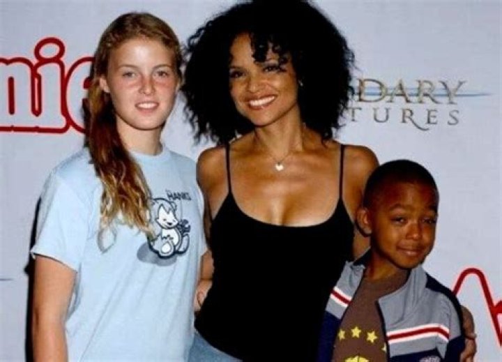 Maya Fahey Height, Weight, Net Worth, Age, Birthday, Wikipedia, Who, Instagram, Biography