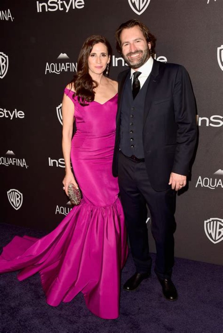 Michaela Watkins (The Unicorn) Husband, Net Worth, Family