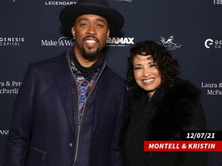 Montell Jordan is married to his wife Kristin Hudson since 1994