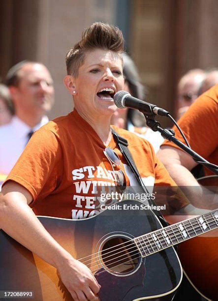 Natalie Maines parents: Lloyd Maines, Tina May Maines