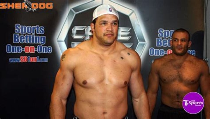 Nick Kerr Height, Weight, Net Worth, Age, Birthday, Wikipedia, Who, Nationality, Biography