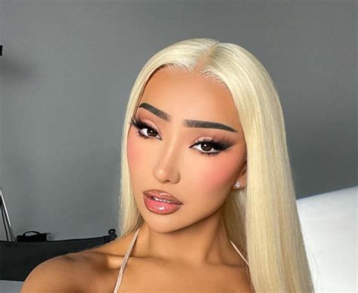 Nikita Dragun biography: net worth, Instagram, song, age, nails, makeup, YouTube, nationality
