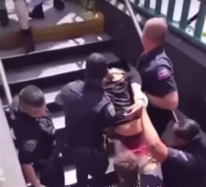 Notti Osama stabbed video