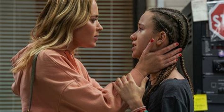 Pain Hustlers: Is Liza Drake’s Daughter Phoebe Based on a Real Person?