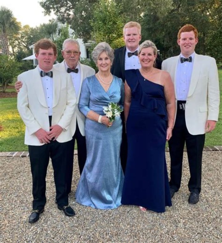 Pedro Cachín Wiki, Age, Parents, Net Worth, Height, Nationality, Weight, Coach, Career Earnings, Wife, Children