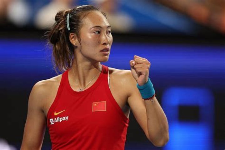 Qinwen Zheng Bio, Net Worth, Age, Height, Weight, Career, and Wiki