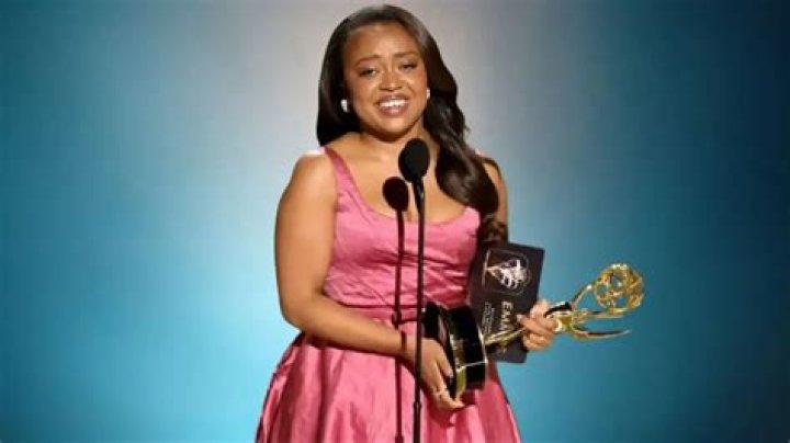 Quinta Brunson Height: How Tall Is Quinta Brunson?