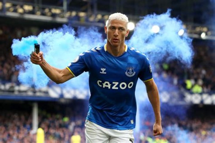 Richarlison height and weight