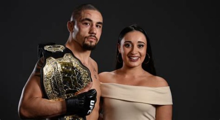 Robert Whittaker has been Married to Wife Sofia Whittaker since 2014
