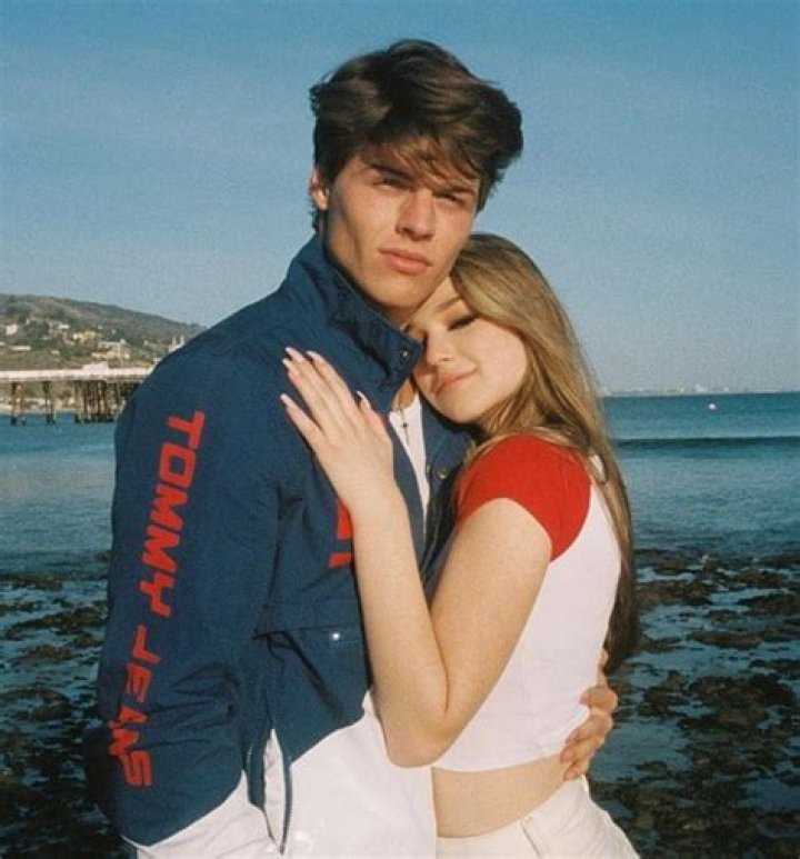 Sam Dezz Net Worth, Age, Girlfriend, Family, Biography & More