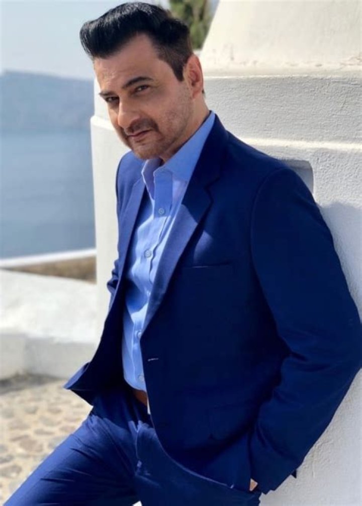 Sanjay Kapoor Height, Weight, Net Worth, Age, Birthday, Wikipedia, Who, Instagram, Biography