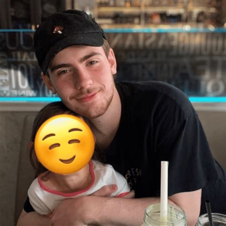 Sapnap Net Worth, Age, Girlfriend, Family, Biography & More