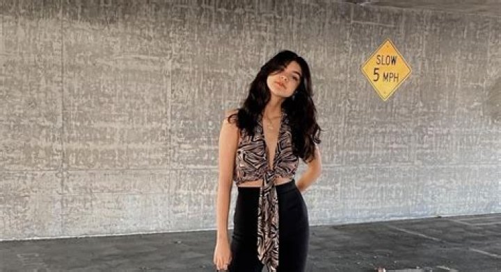 Sara Echeagaray Net Worth, Age, Boyfriend, Family, Biography & More