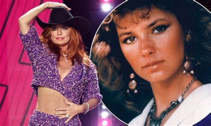 Shania Twain Siblings: Carrie Ann Edwards, Darryl Twain, Jill Edwards, Mark Twain