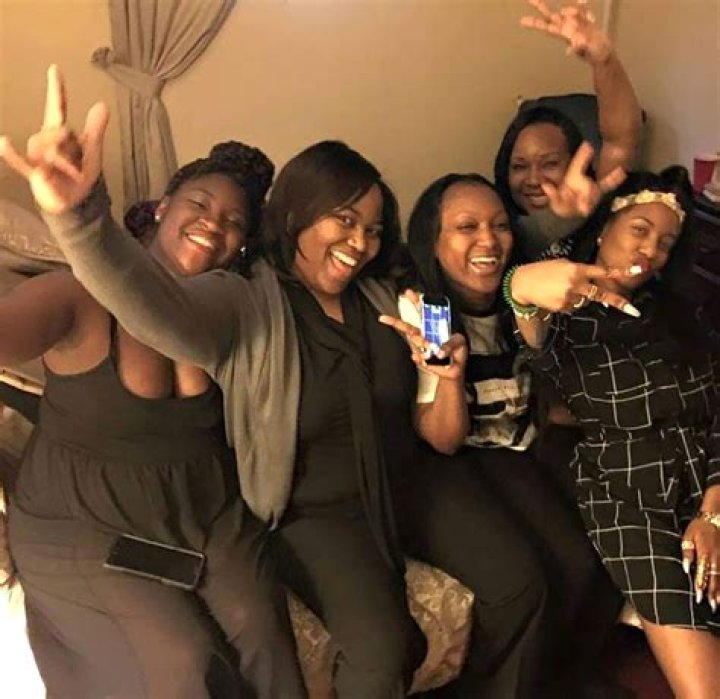 Shaquella Robinson friends: Who are Shaquella Robinson friends?