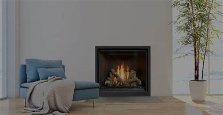 Should gas fireplace flames Be Blue?
