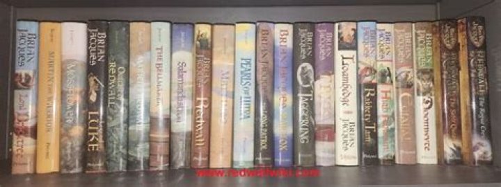 Should I read Redwall in chronological order?