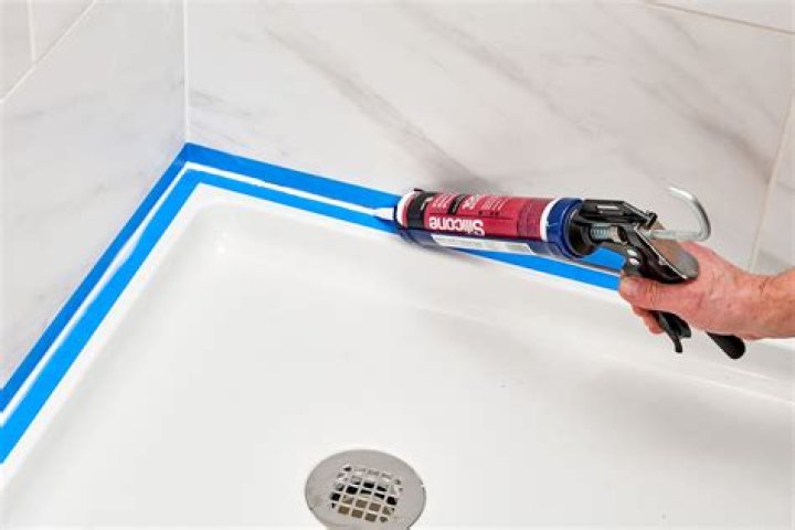 Should you caulk around a tub spout?