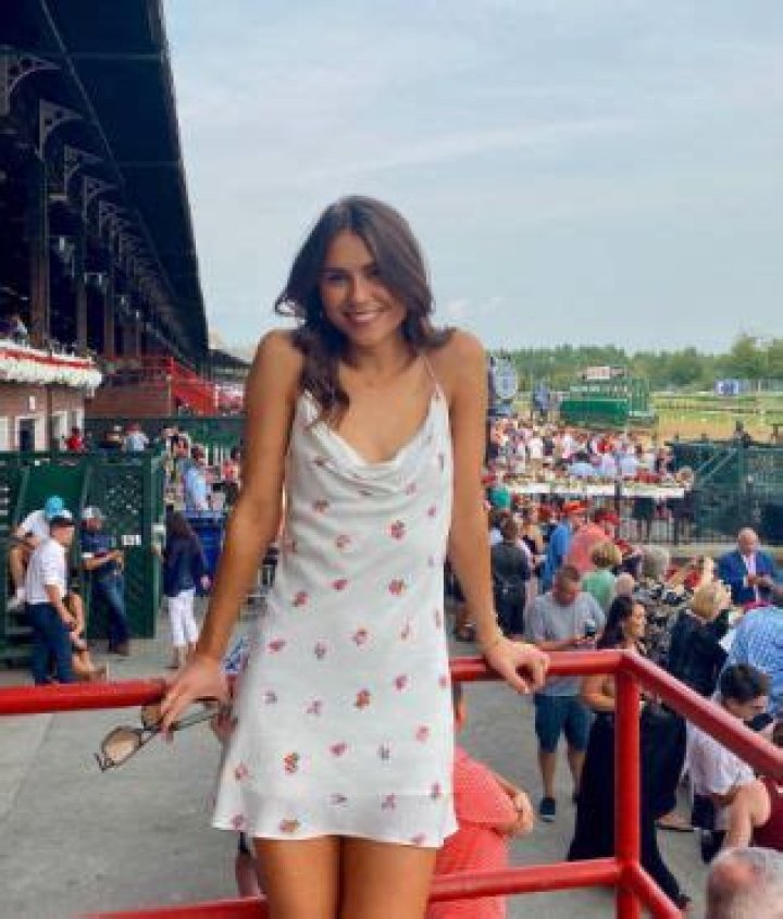 Sophie Flay Height: How Tall Is Sophie Flay?