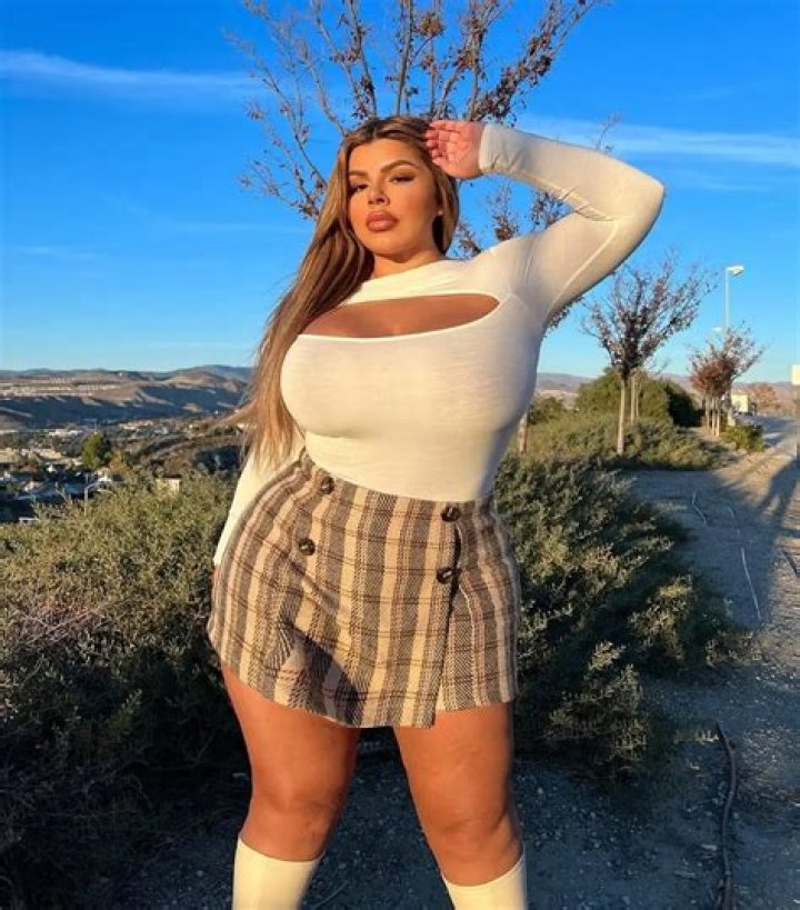 Tess Brookman Height, Weight, Net Worth, Age, Birthday, Wikipedia, Who, Nationality, Biography