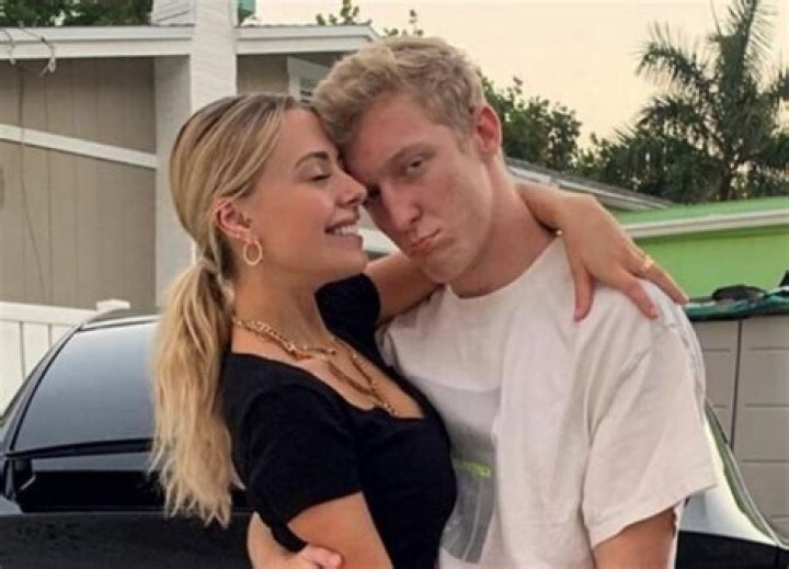 Tfue: Girlfriend, Family, Setup, Prize Money & Net Worth