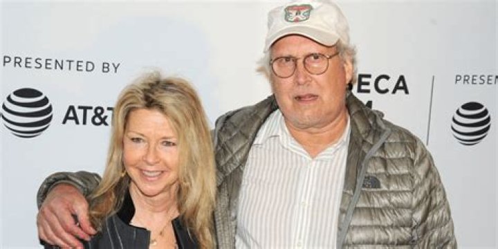 The Untold Truth About Chevy Chase’s Wife Jayni Chase – Wiki