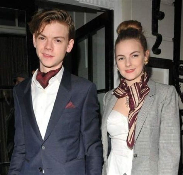 Thomas Brodie-Sangster Wiki, Age, Net Worth, Girlfriend, Family, Biography & More