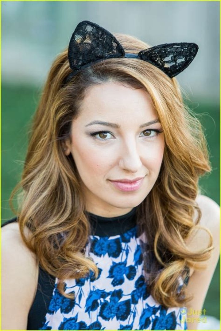 Vanessa Lengies (Glee) Wiki Bio, net worth, height, parents, job, sister