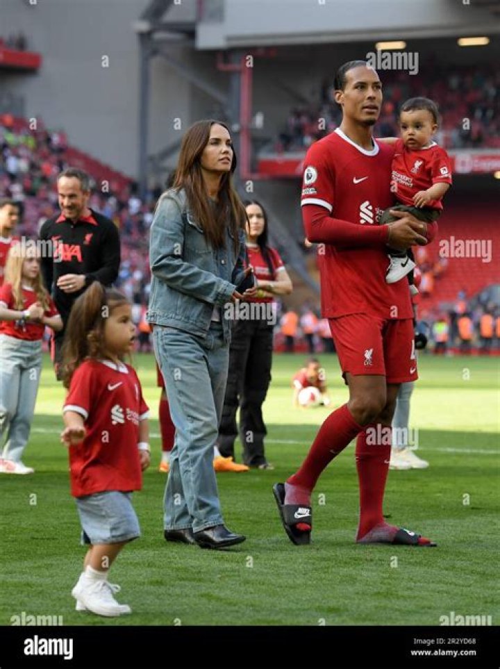 Virgil van Dijk Family: Wife, Children, Parents, Siblings