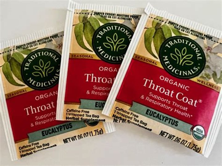 What are the ingredients in throat coat tea?