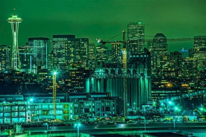 What city is called the Emerald City?