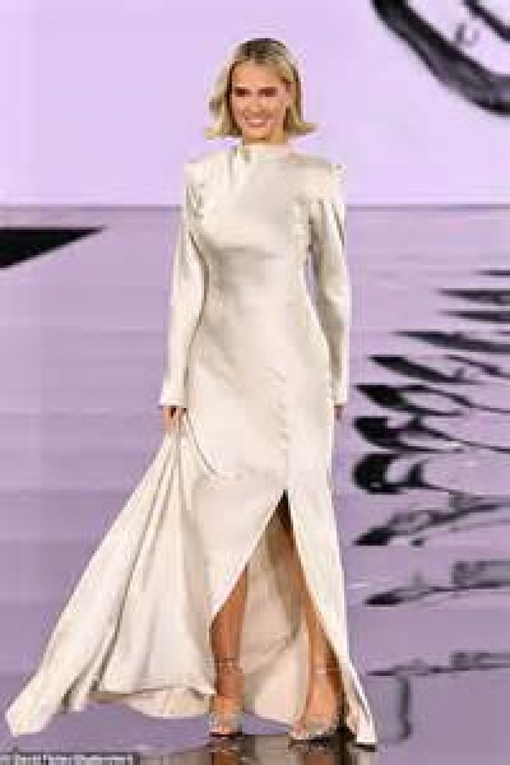 What do Molly-Mae Hague parents do?