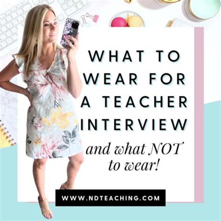What do you wear to a paraprofessional interview?