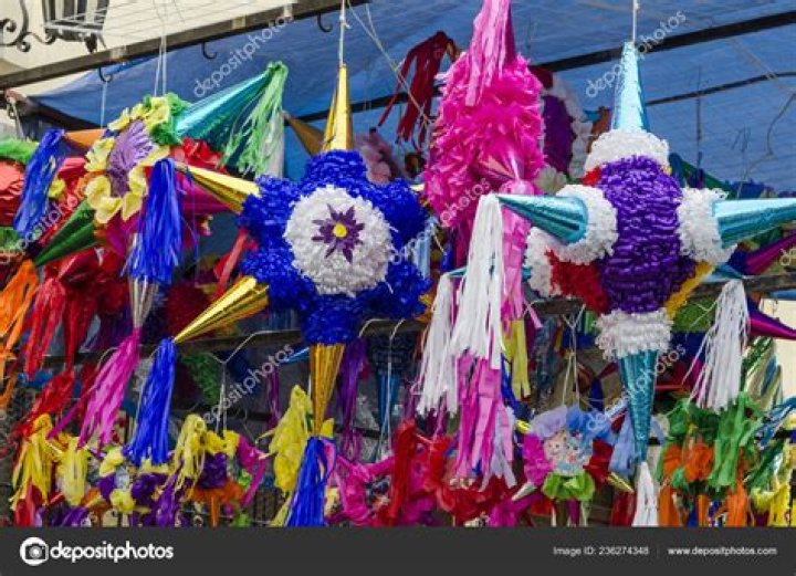 What does a traditional pinata look like?