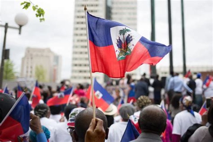 What does the Haitian flag symbolize?