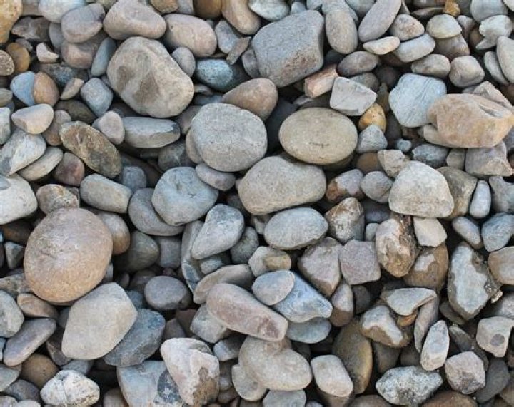 What gravel is best for drainage?
