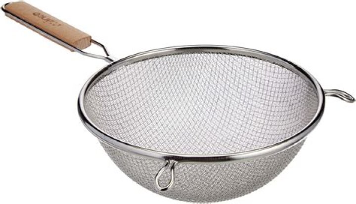 What is a fine mesh sieve?