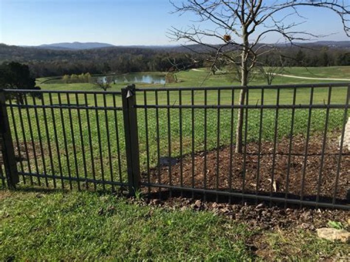 What is coyote fence?