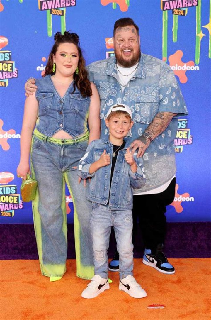 What is jellys twin brother name?