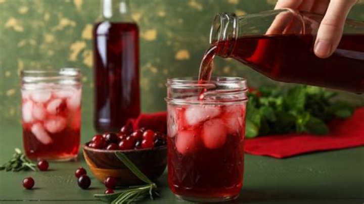 What is the difference between cranberry juice and cranberry juice cocktail?