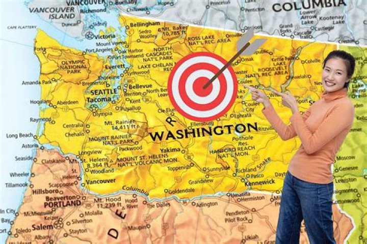 What is the geographic center of Washington state?