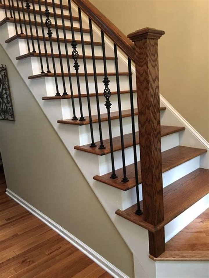 What is the maximum spacing between balusters in residential stairs?