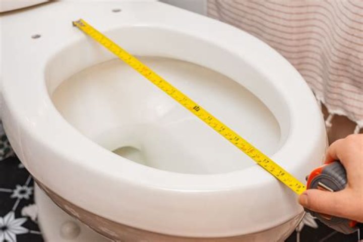 What is the weight limit for a toilet seat?