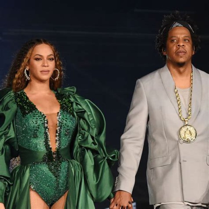 What island did Jay Z buy for Beyonce?