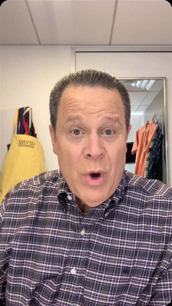 What kind of oil do electric fans use?