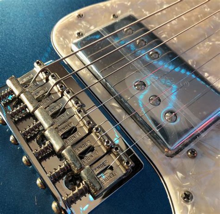 What pickups did Jerry Garcia use?