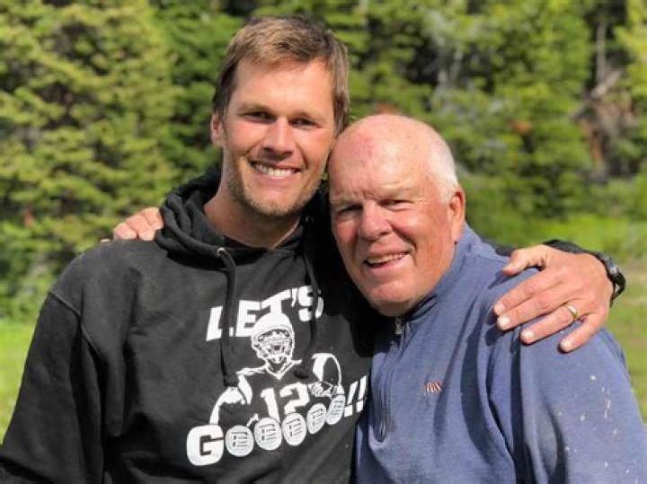 What was Tom Brady’s father’s occupation?