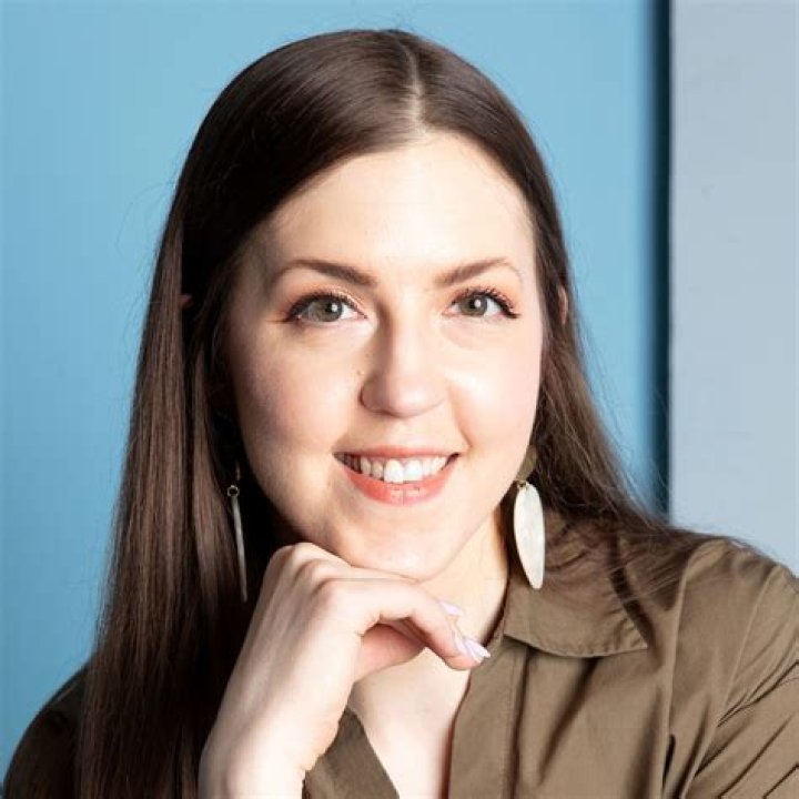 Where Does Alyssa Scott Come From?