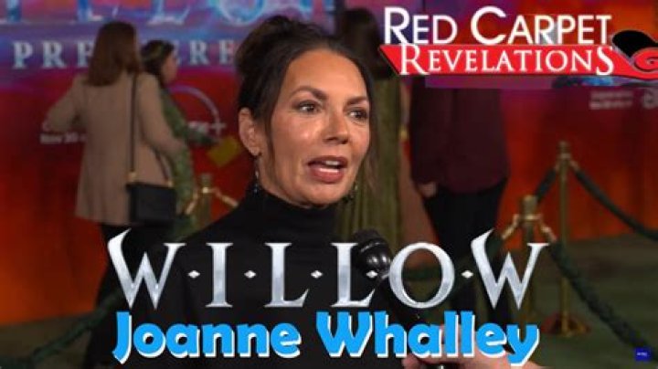Where does Joanne Whalley live now?